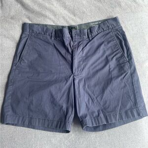 J Crew 7” in seam shorts